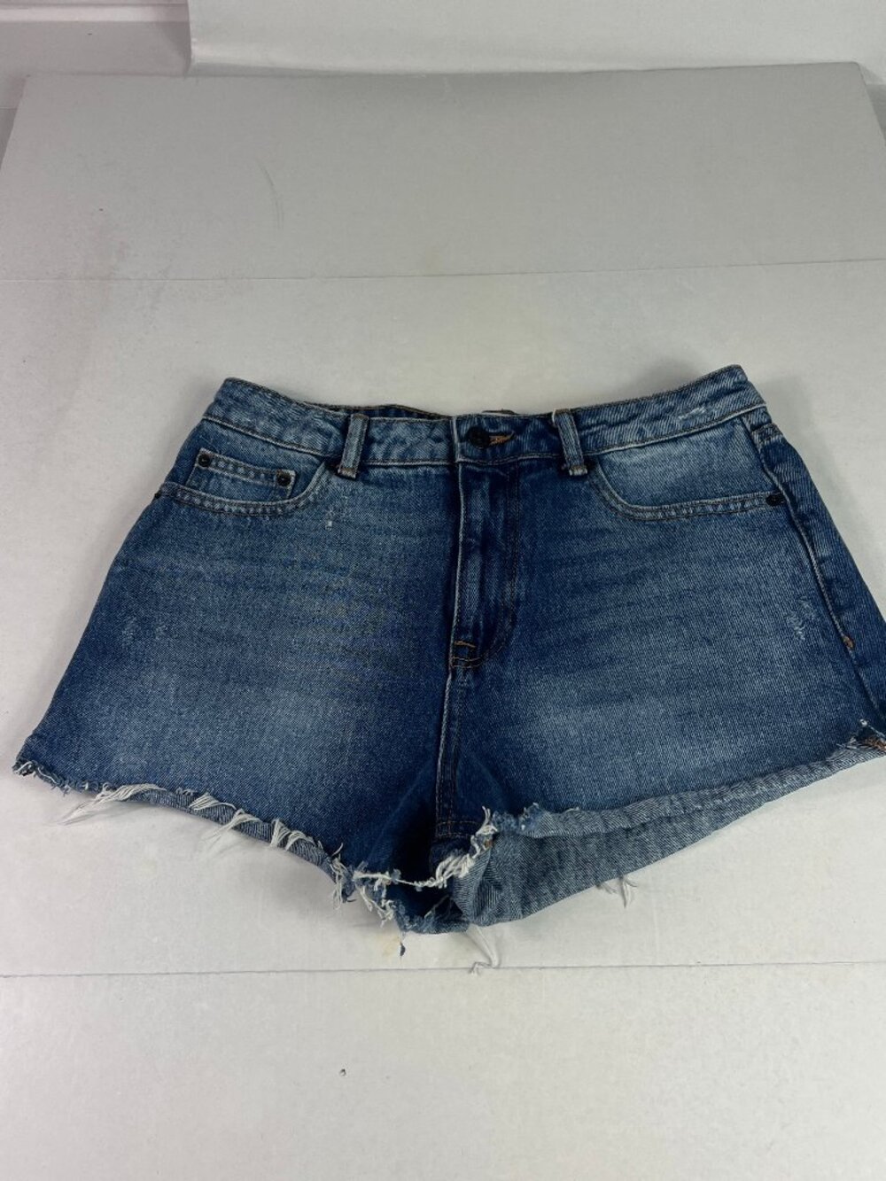 Zara Jean Shorts Women's 29* High Rise Blue Faded Cut Off Denim Jorts Tag 6